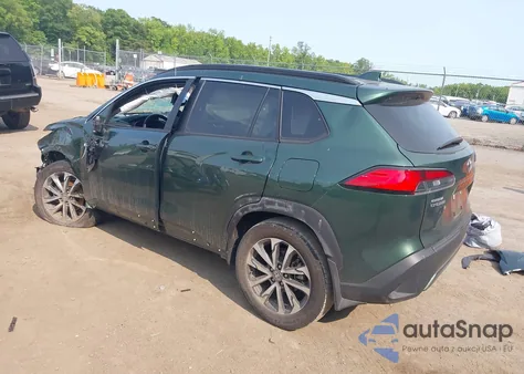 2023 Toyota Corolla Cross Xle z USA, uszkodzony, nr VIN 7MUDAABG0PV053535